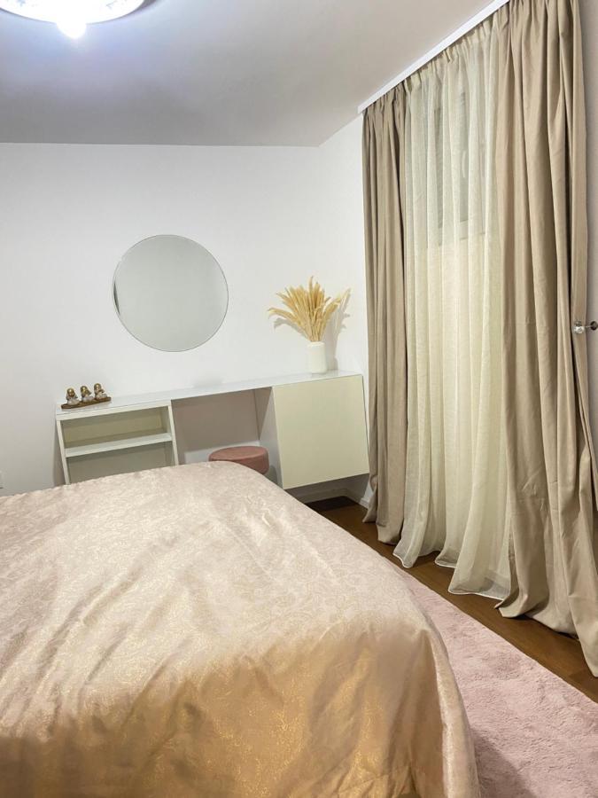 Sweet Flat With 2 Bedrooms Split Croatia Exterior foto